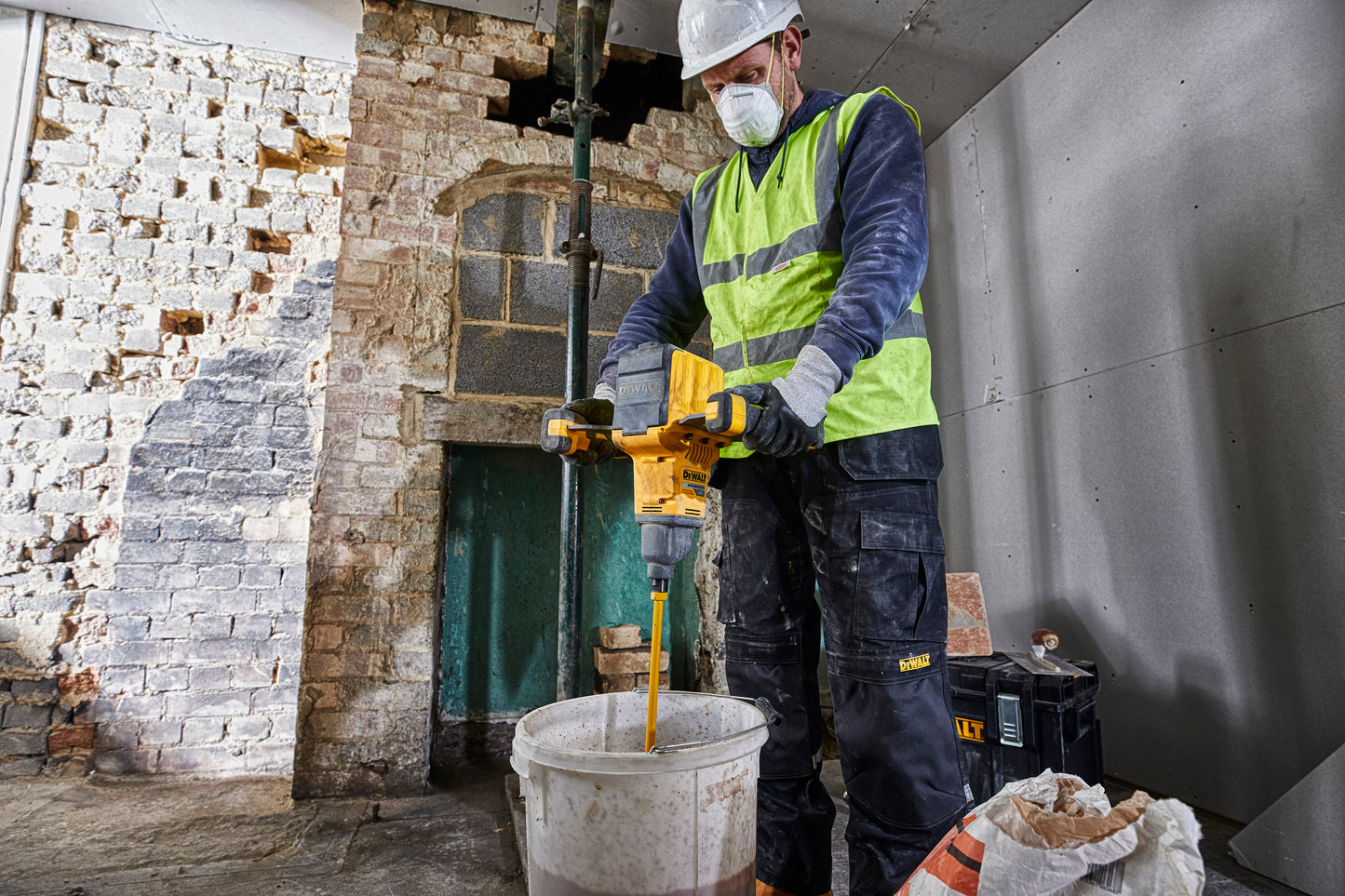Dewalt DCD240N 54 Volt Akku-Rührwerk (bürstenlos)