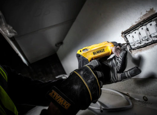 Dewalt DCF680G2-QW
7,2 Volt / 1 Ah Akku-Knickschrauber 1/4" Innensechskant